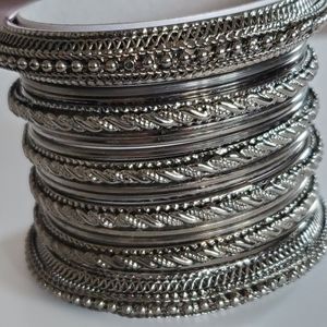 Bangles NWOT